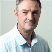 Professeur spécialisé en comptabilité financière. Apprenons ou révisons la comptabilité de façon ludique !